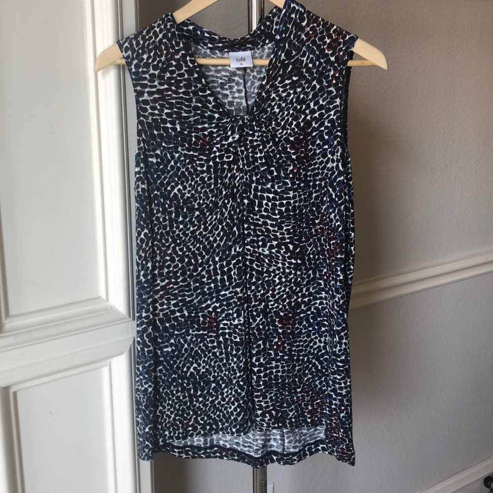 CAbi Bowie Tee size Medium